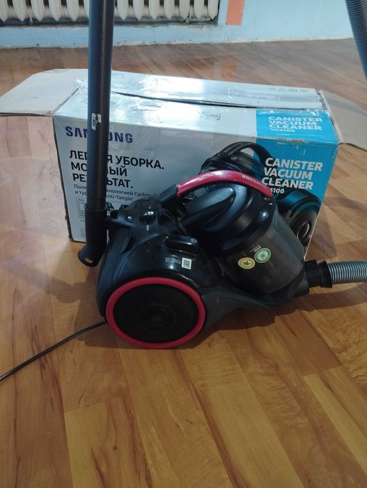 Контейнерный пылесос