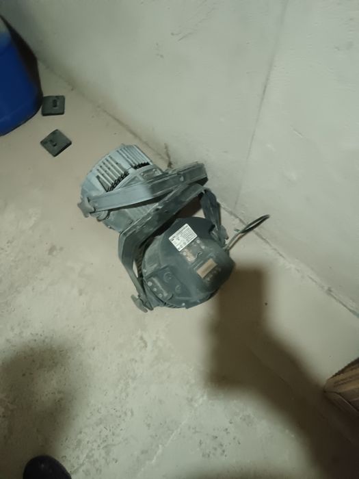 Света диодный пражектор