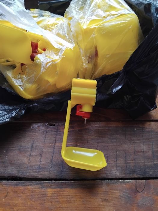 Нипельные поилки