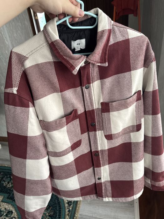 Продам куртку рубашку от H&M размер L