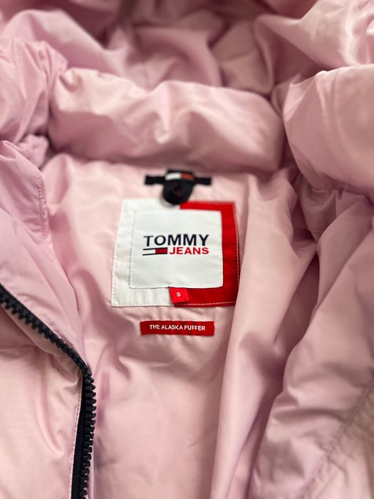 Зимно яке Tommy Hilfiger розово