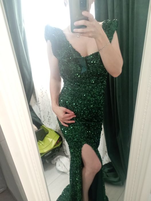 Rochie elegantă/ deosebită