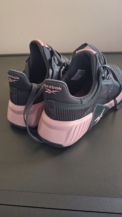 Нови маратонки Reebok