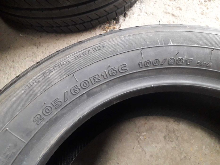 2 Нови летни бусови гуми R16C 205/60 Hankook Radial RA14 100/98T