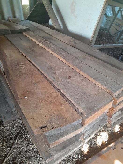 Scândură uscată nuc