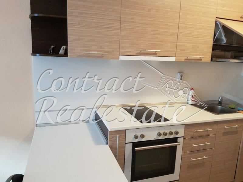 Дава се под наем Двустаен апартамент в Варна, Левски - 41 кв.м за 306 € - Снимка #2