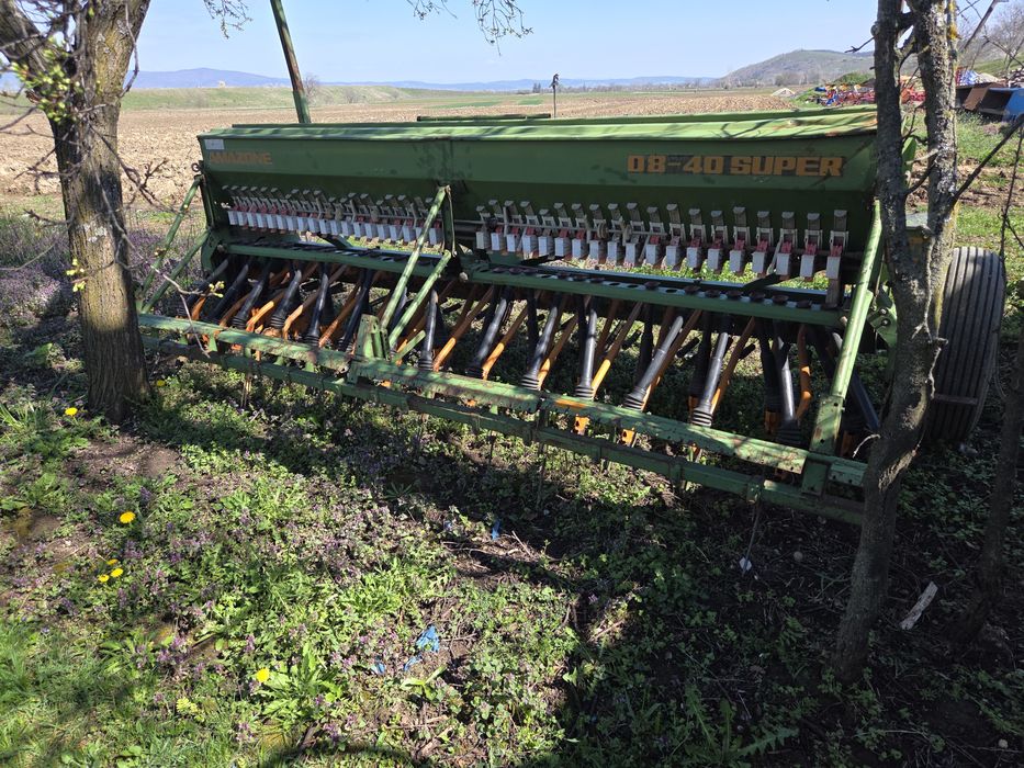 Semanatoare Amazone D8-40 Super