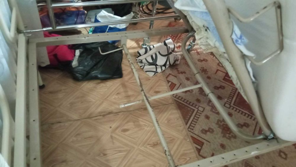 болнично легло+декубитален