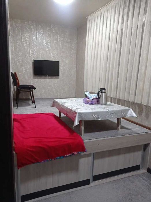 С2 Продаётся: Квартира  2-ком Алмазар р-н Коракамиш 2/4 Поликлиника 63