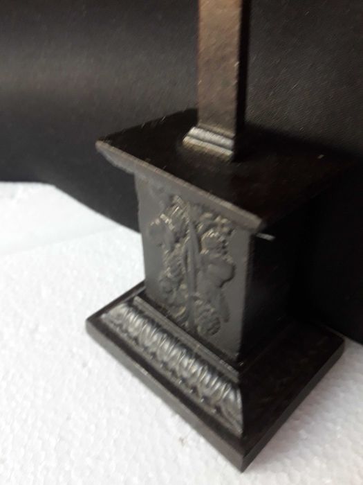 Statueta religioasa veche din metal cu patina originala