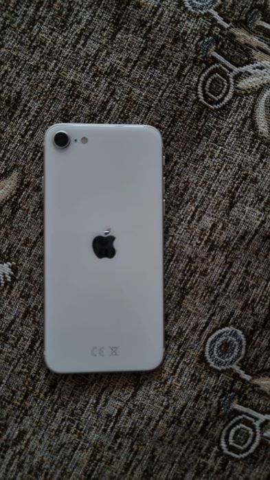 Обмен iphone se 2020
