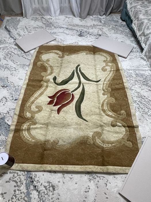 Ковер продаю в очень хорошем состоянии срочно