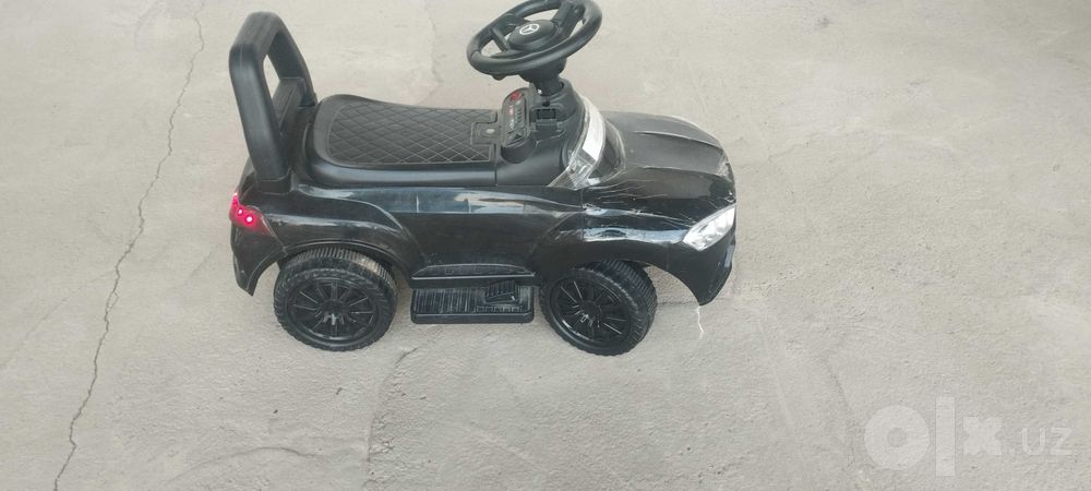 Bolalar elektromobil moshinasi