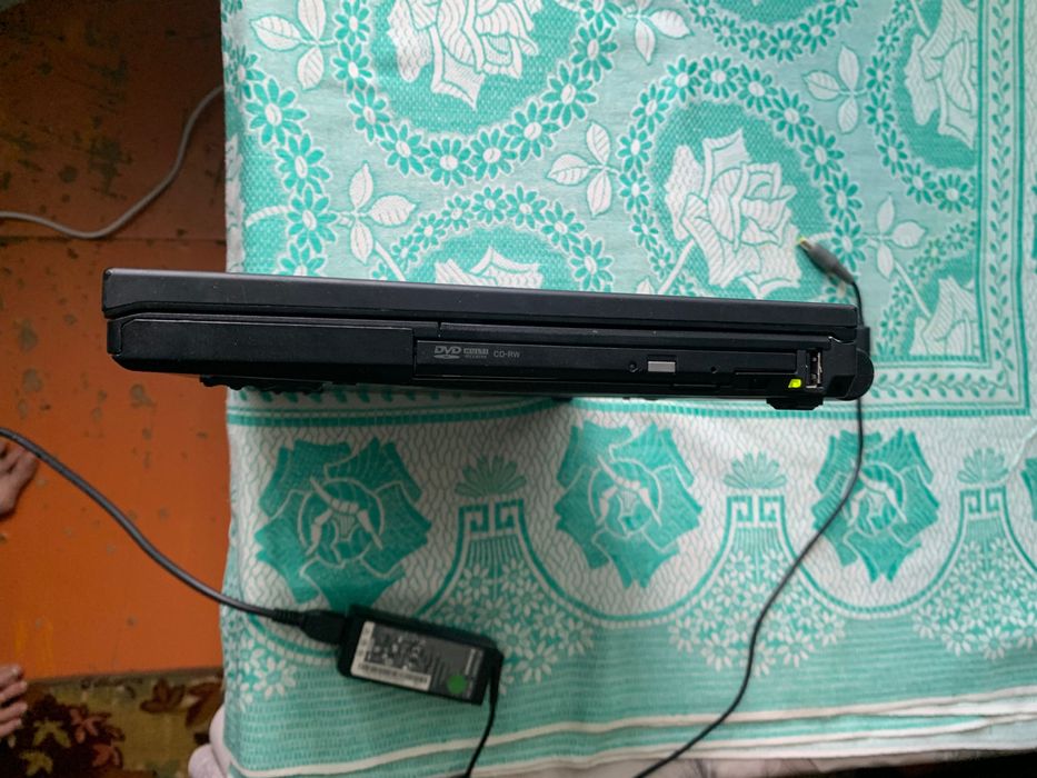 Продаю ноутбук Lenovo