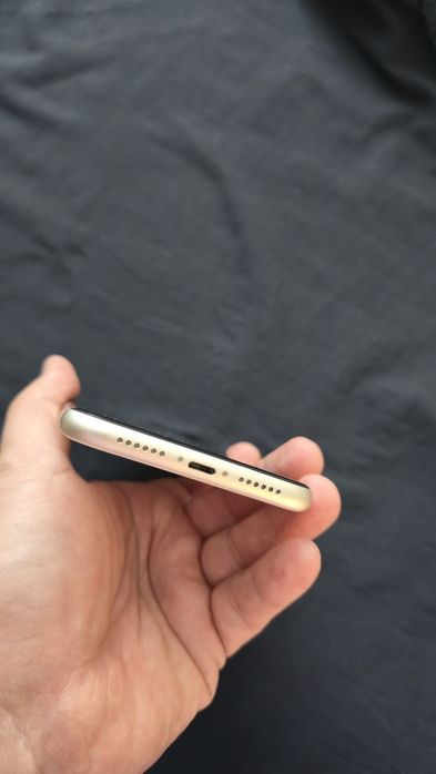 Iphone 11 ,128 GB White