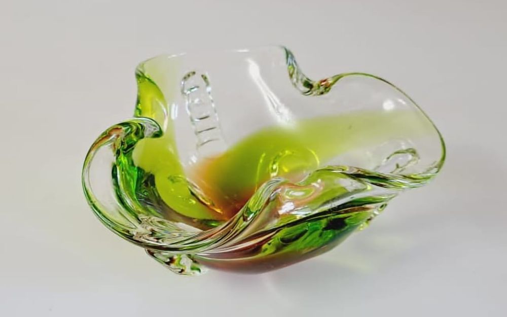 Пепельницы цветное стекло, хрусталь