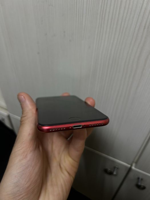 Iphone SE 2020г.