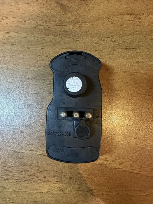 Запчасти мерседес 190