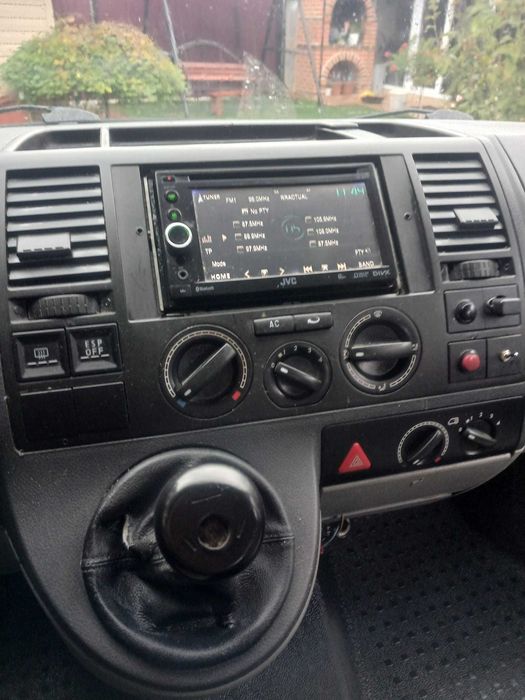 VOLKSWAGEN Transporter 2007 — imagine 3