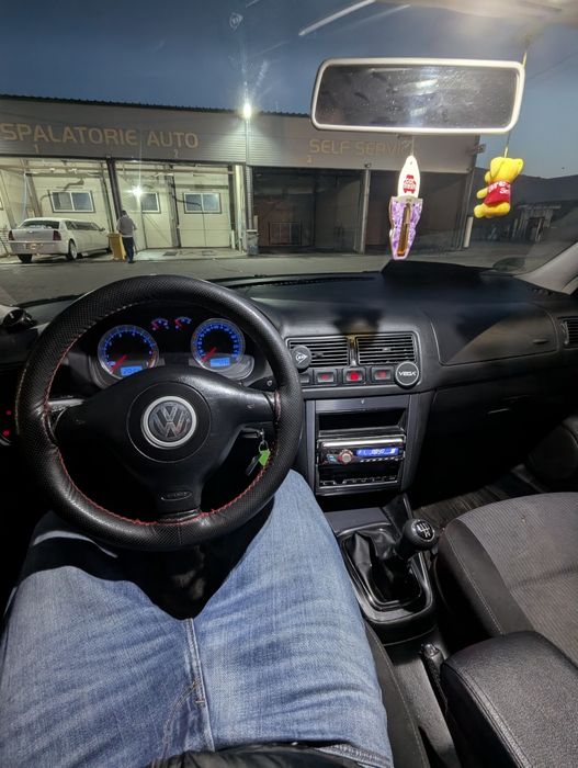 Vând Golf Mk4 cu apucături de GTI pe steroizi !