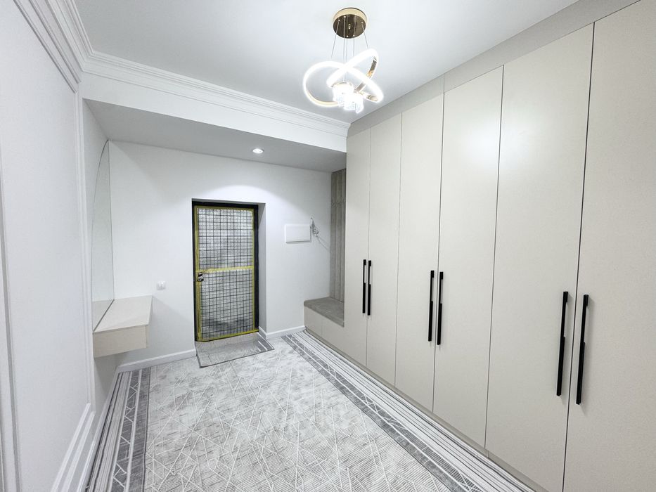 Продается 2 комнатная квартира.Мирзо Улугбекский район.Ул.Циолковского