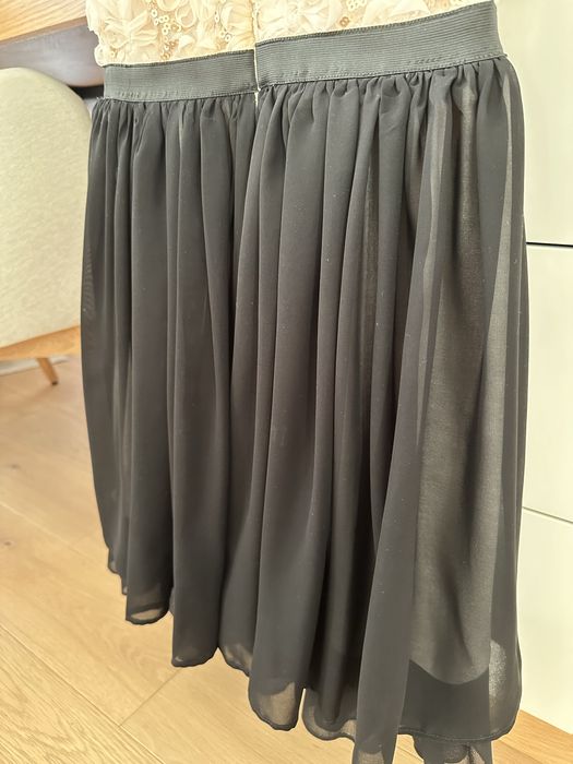 Rochie din matase, top cu flori din voal si paiete, marimea S-M