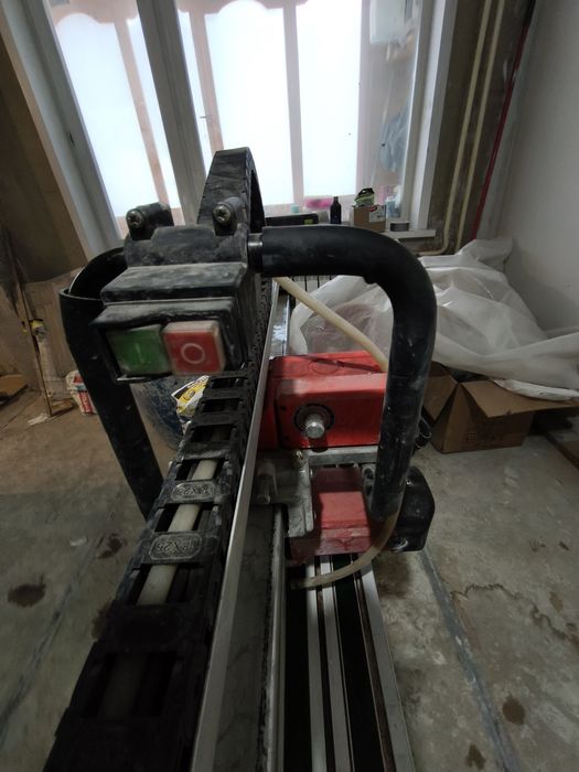 Плиткорез электрический