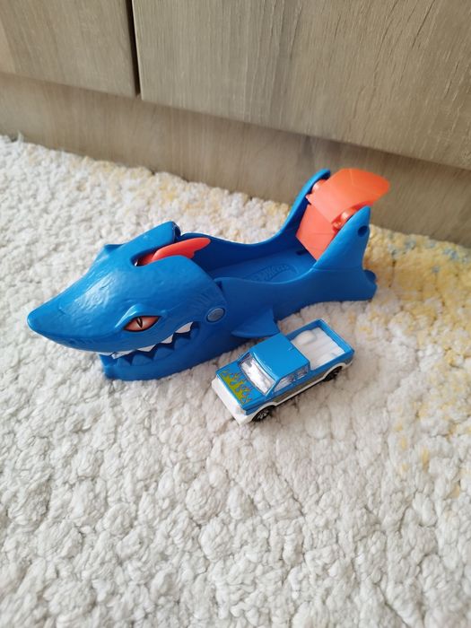 Писти  Hot Wheels