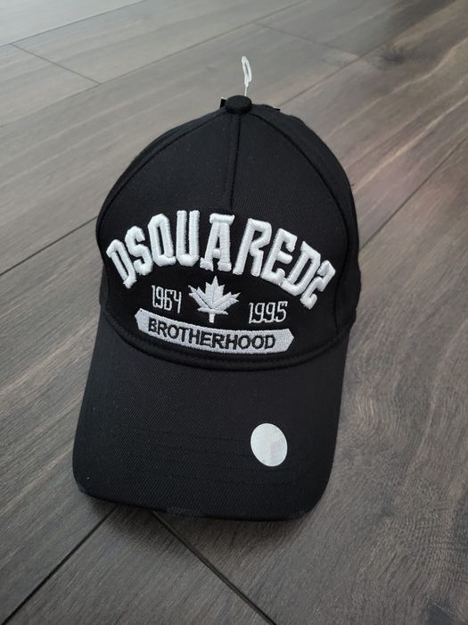 Șapcă dsquared2 modele noi