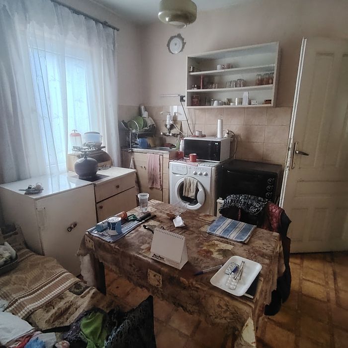 2 ри етаж от къща в кв. Дядо Дянко Габрово