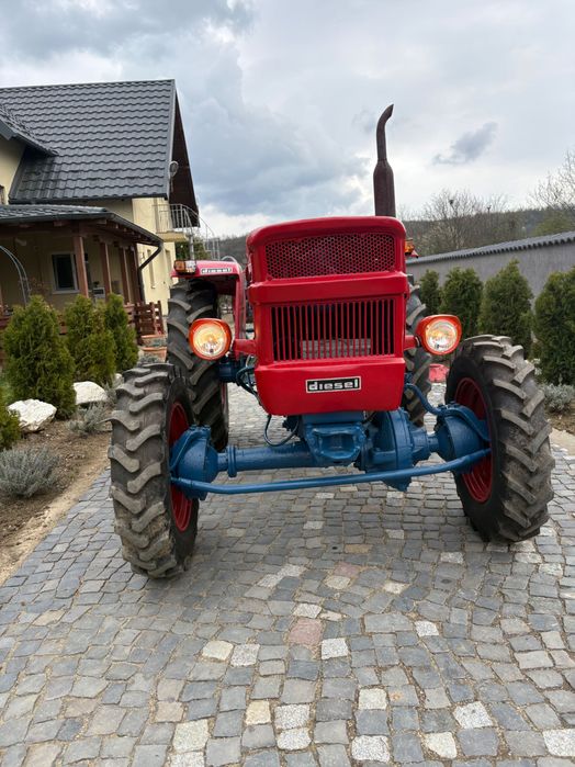 Tractor UTB 445 DT 4x4