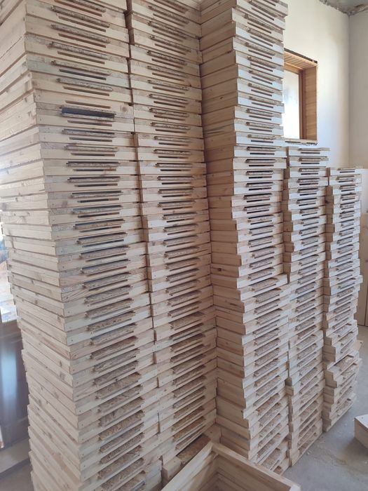 Ящики для пчеловодства