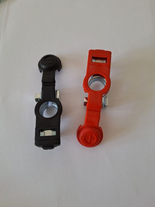 2 броя в комплект  клеми за акумулатор