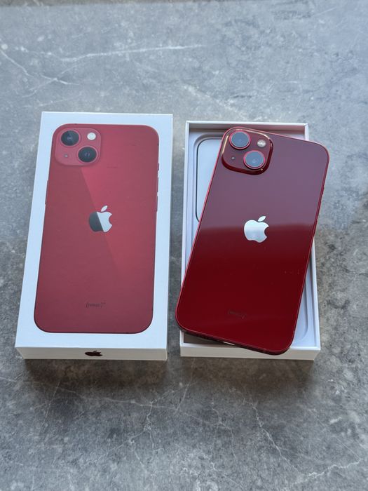 iPhone 13 128GB Red Product