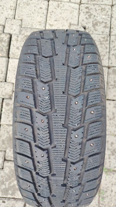 Продам зимнюю резину