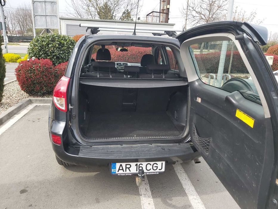 Toyota RAV4 2,2 D-CAT, 4x4, 176CP, an 2006 vânzare sau schimb