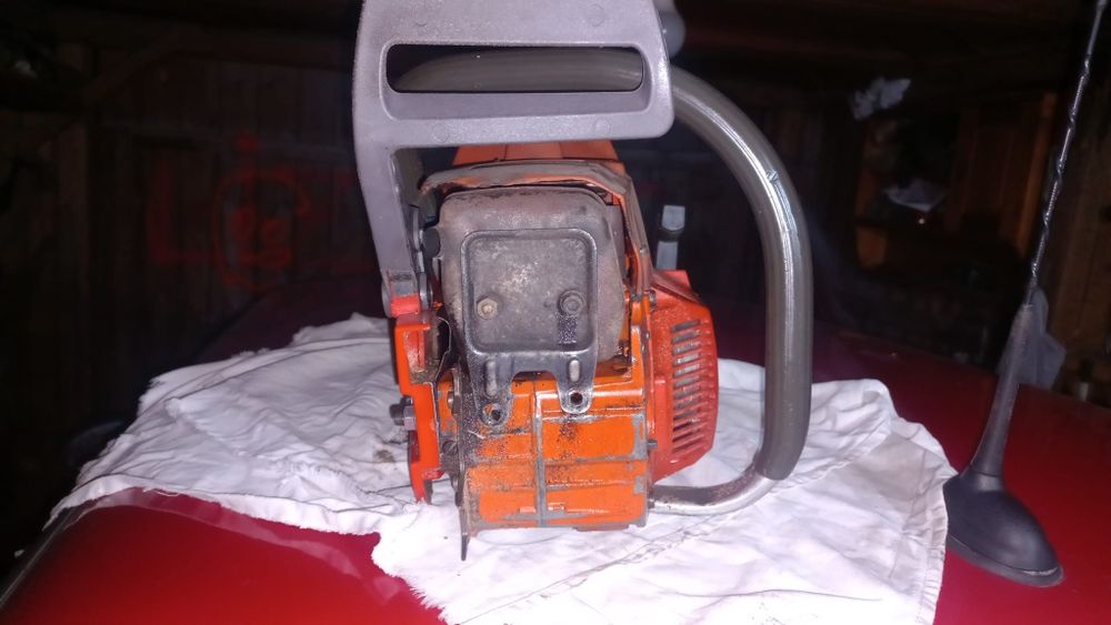 Vând sau dezmembrez husqvarna 262xp