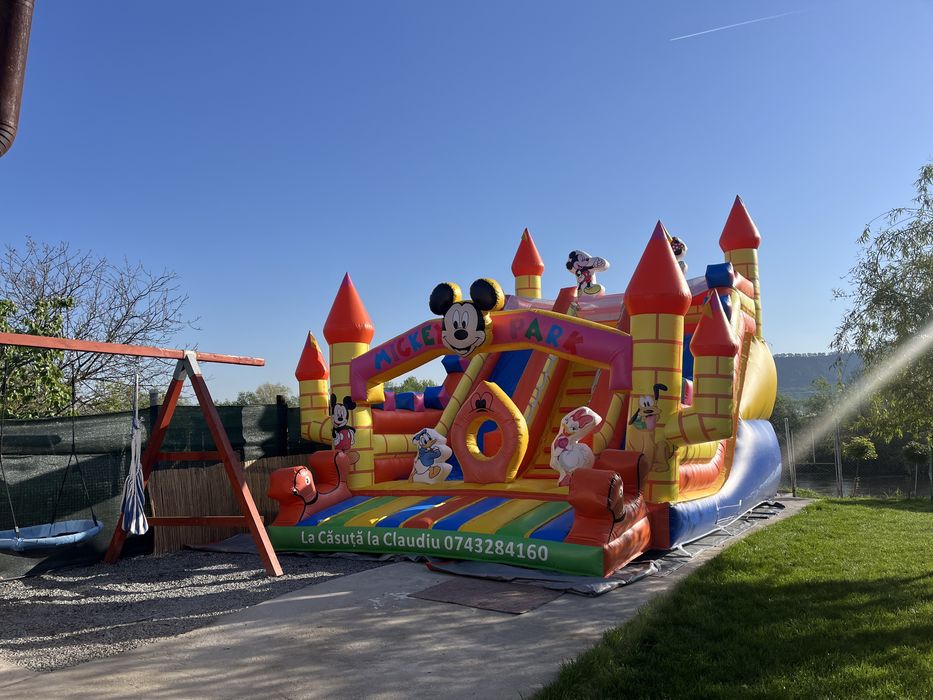 Vand topogan gonflabil