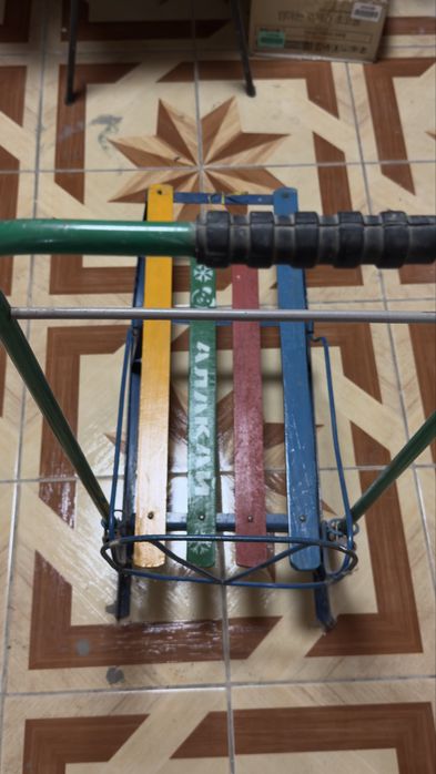 Санки и велосипед трехколесный