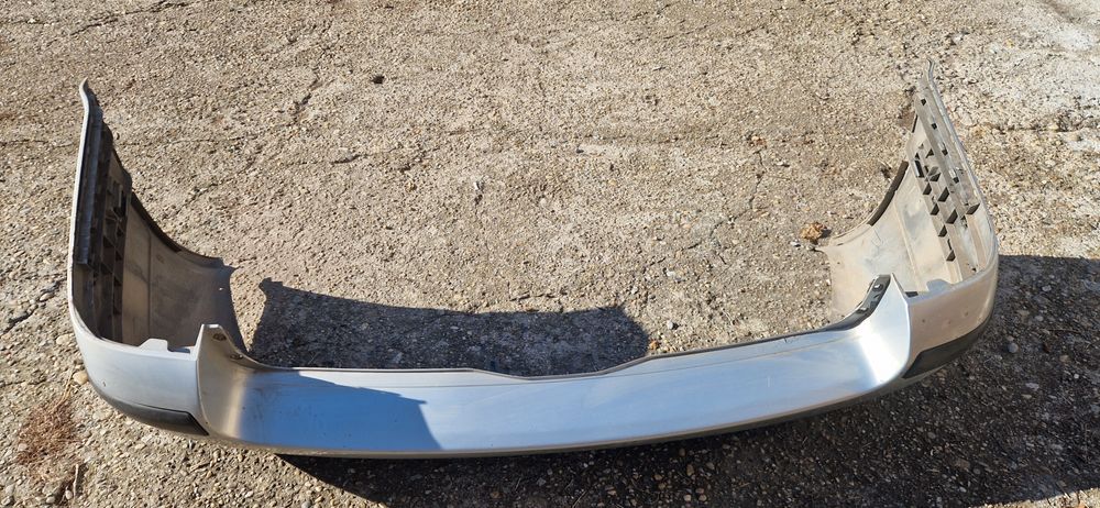 Задна броня за пасат б5 2000г