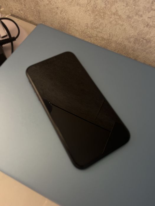 Продам айфон хр, б/у