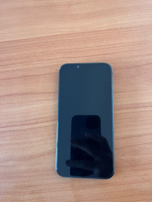 Продам Айфон 13 про