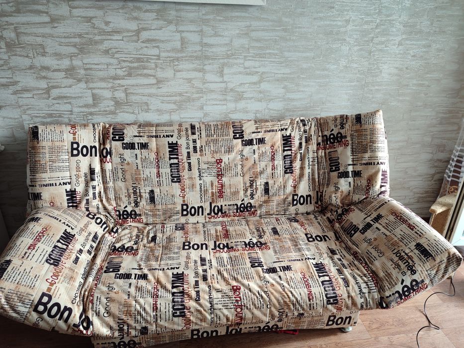 Продам диван в отличном состоянии