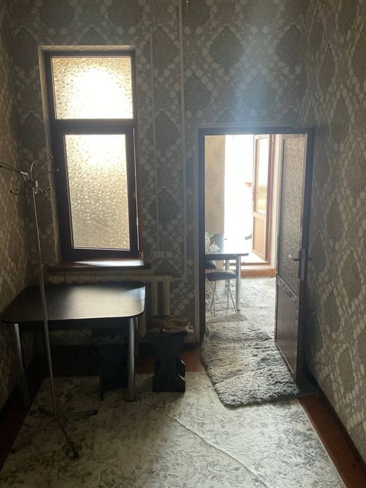 Сдается 1 комнатная квартира , желательно студентам