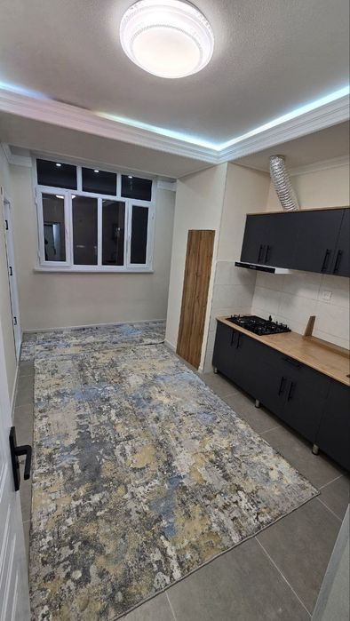 Продаётся 1 комн в 2ух 45м2 ж.к Хон Сарой Океан Юнусабад 16