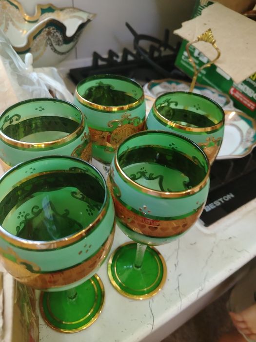 Срочна продам  посуда