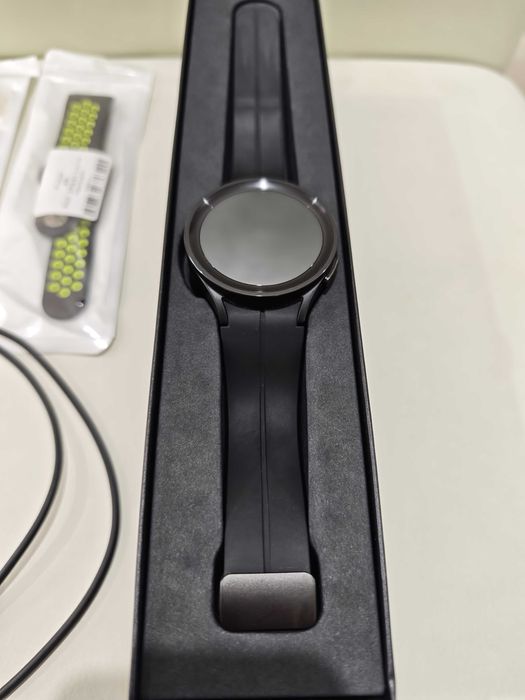 Samsung Galaxy Watch5 Pro (Titanium)