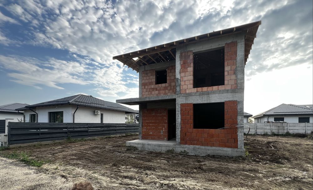 Casa P+1+pod 164mp construiti, 350mp teren, 4 locuri parcare, Tamasi(Corbeanca) - posibil RATE