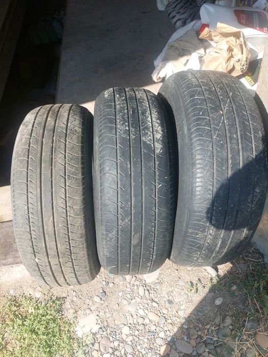 Срочно продам летние шины