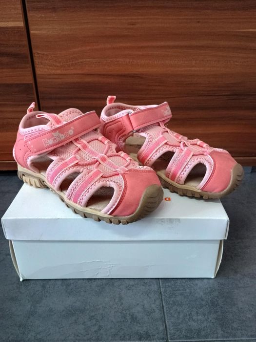 Сандали НОВИ 27 номер